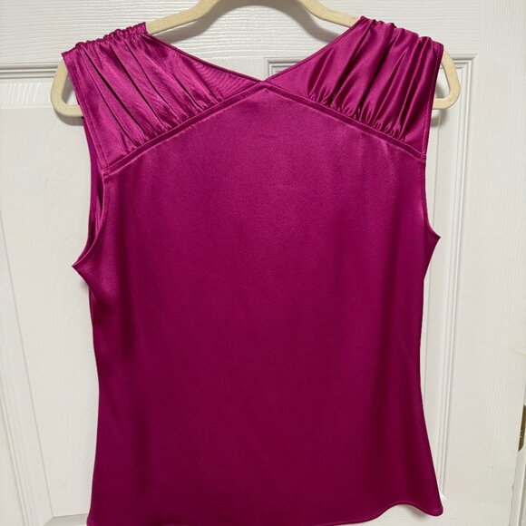 ST. JOHN Women's Satin Fuchsia Pink Jewel Blouse Tank 38 Inch Bust - Picture 8 of 14